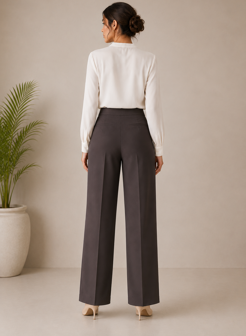 Women's Tailored Straight-Leg Trousers – Charcoal Grey